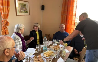 Foto des Albums: Weinverkostung in Neuendorf