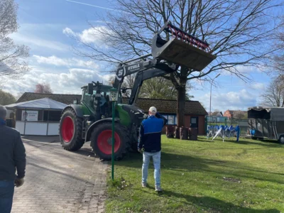 Foto des Albums: Aufbau Osterfeuer 2026