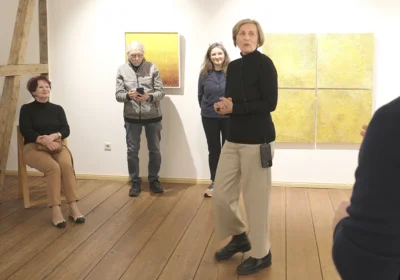 Foto des Albums: Ausstellungseröffnung Gabriele Styppa »Haupt- und Nebenwege« Malerei - Fotografie - Objekte
