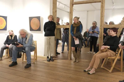 Foto des Albums: Ausstellungseröffnung Gabriele Styppa »Haupt- und Nebenwege« Malerei - Fotografie - Objekte