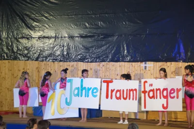 Foto des Albums: Zirkus- und Akrobatikshow „10 Jahre Traumfänger“ (2017)
