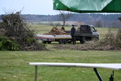 Foto des Albums: Osterfeuer in Groß Oßnig am 04.04.26