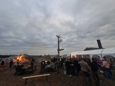 Foto des Albums: Osterfeuer Kerkau