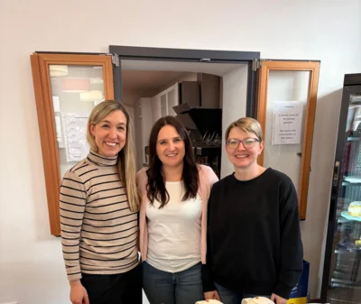Die drei Veranstalterinnen Manuela Eckl (v.l.), Martina Gierl und Manuela Fleischmann.  (Bild vergr&ouml;&szlig;ern)