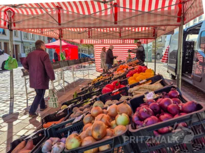Foto des Albums: Sonne satt beim Frühlingsmarkt, dem ersten PriMa-Treff 2026