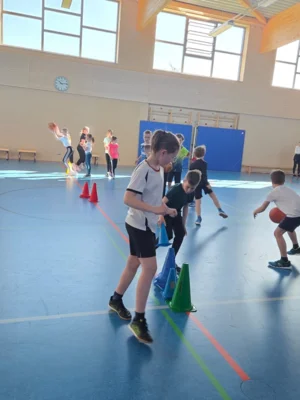Foto des Albums: Ferienhort - ein Tag mit den Rockets 🏀