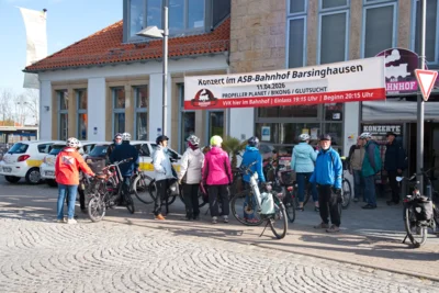 Gleich starten wir  (Bild vergr&ouml;&szlig;ern)