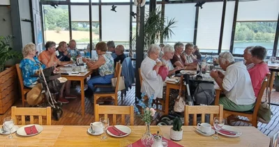 Fahrt 16 - Cafe im Twistesee  (Bild vergr&ouml;&szlig;ern)