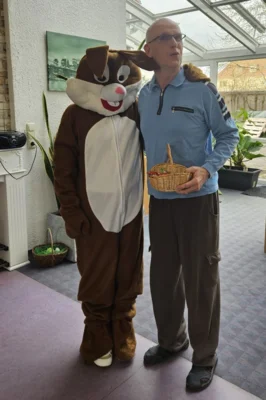 Foto des Albums: Osterhasenbesuch in der Wohnstätte