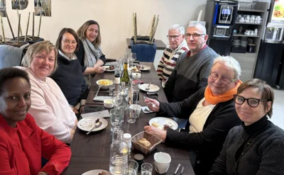Die Vorstandsmitglieder planten das 40-J&auml;hrige der St&auml;dtepartnerschaft Ennigerloh-Lessay. Das Bild zeigt (v. l.) Alice K&uuml;nne, H&eacute;l&egrave;ne Allix, Katrin Stratmann-Baumers, Laure Fautrat-Steuer, Hubert Fautrat, Fr&eacute;d&eacute;ric Bihel, Ulli Pippart-Heptner und Birgit Hackelb&ouml;rger.  (Bild vergr&ouml;&szlig;ern)