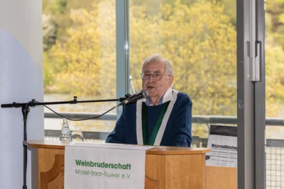 Foto des Albums: Weincolloquium: 100 Jahre Winzersturm