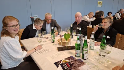 Foto des Albums: Weincolloquium: 100 Jahre Winzersturm