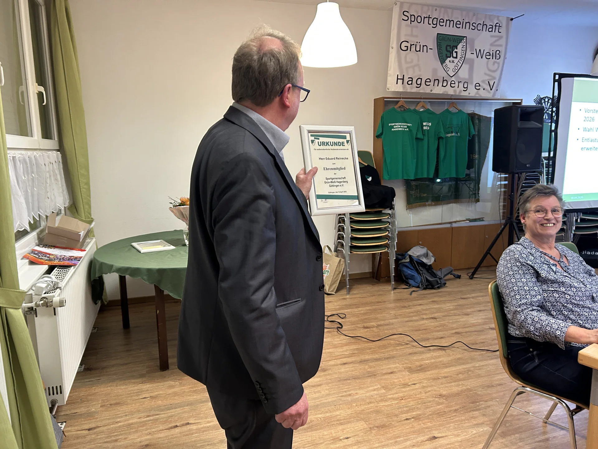 Bild: Neues Ehrenmitglied Eduard Reinecke