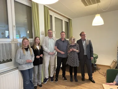 Ehrung f&uuml;r 10 Jahre Mitgliedschaft  (Bild vergr&ouml;&szlig;ern)