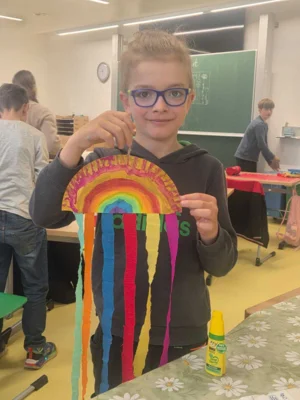 Foto des Albums: Ferienhort - Frühlingsbasteln 🌺 ☀️