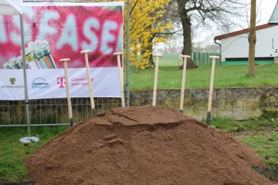 Der Querfurter Ortsteil Gatterst&auml;dt wurde f&uuml;r den symbolischen Spatenstich ausgew&auml;hlt.  (Bild vergr&ouml;&szlig;ern)