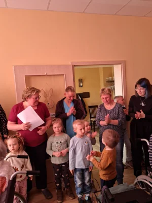 Foto des Albums: Kita Zwergenhaus Osterbesuch