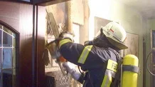 feuer2k  (Bild vergr&ouml;&szlig;ern)