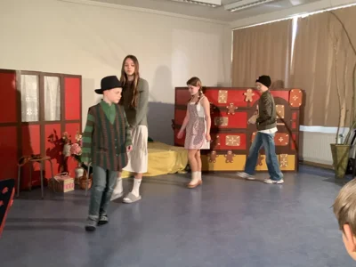 Foto des Albums: Hänsel und Gretel Kl. 4b
