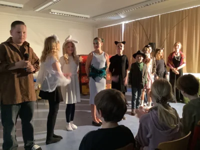 Foto des Albums: Hänsel und Gretel Kl. 4b