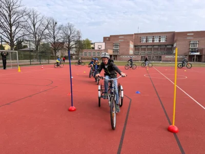 Foto des Albums: Fahrrad macht Schule: Sicher unterwegs von Anfang an
