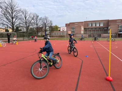 Foto des Albums: Fahrrad macht Schule: Sicher unterwegs von Anfang an