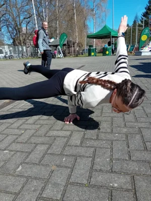 Artistin Emma Lehmann aus Eilenburg (Foto Klaus Siebeneichner)  (Bild vergr&ouml;&szlig;ern)