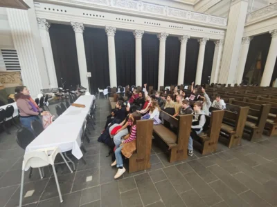 Foto des Albums: 3-Religionen-Tour der 6. Klassen