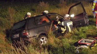 Drei Verletzte bei Verkehrsunfall zwischen Velpke und Klein Tw&uuml;lpstedt  (Bild vergr&ouml;&szlig;ern)