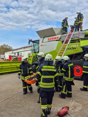 Foto des Albums: Beim Stadtausbildungstag Unfälle in der Landwirtschaft trainiert