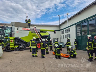 Foto des Albums: Beim Stadtausbildungstag Unfälle in der Landwirtschaft trainiert