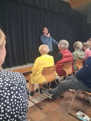Theater 2 22 03 2026  (Bild vergr&ouml;&szlig;ern)
