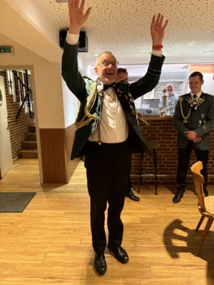 Stimmung beim K&ouml;nig und Gewinner Zielfernrohr 
