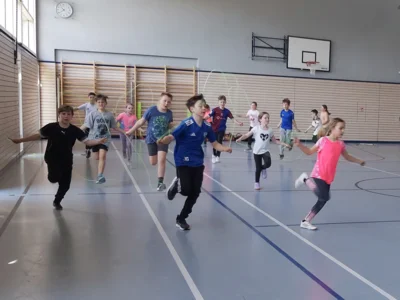 Foto des Albums: Skipping Hearts an der Grundschule Ellenberg