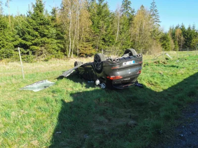 Foto des Albums: VU mehrere PKW, P-klemmt auf BAB am 22.04.26