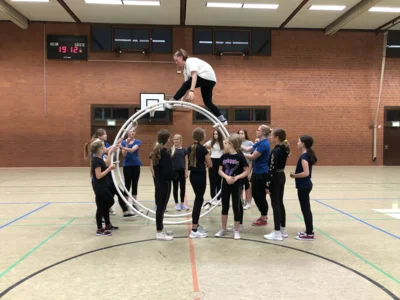 Rh&ouml;nrad-Vorf&uuml;hrung am Trainingstag  (Bild vergr&ouml;&szlig;ern)