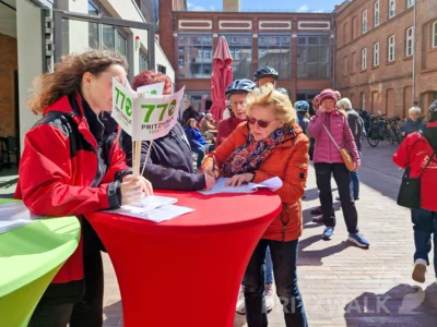 Foto des Albums: Frühlingserwachen Teil 1 - 127 Radlerinnen und Radler beim Anradeln in der Prignitz