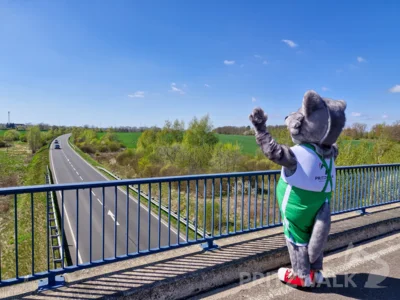 Foto des Albums: Frühlingserwachen Teil 1 - 127 Radlerinnen und Radler beim Anradeln in der Prignitz