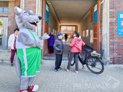Foto des Albums: Frühlingserwachen Teil 1 - 127 Radlerinnen und Radler beim Anradeln in der Prignitz