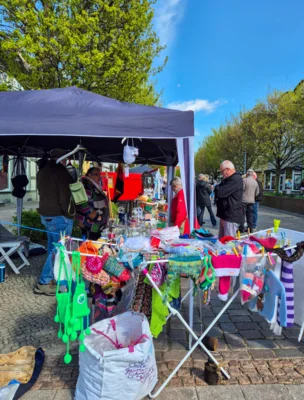 Foto des Albums: Frühlingserwachen Teil 2 - Fünf Spielmannszüge und ein Orchester sorgen für Stimmung