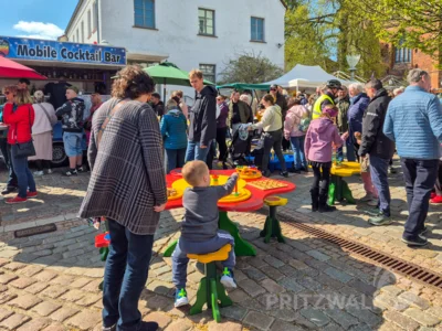 Foto des Albums: Frühlingserwachen Teil 2 - Fünf Spielmannszüge und ein Orchester sorgen für Stimmung