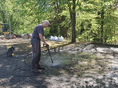 Vorschaubild: Stein für Stein ...