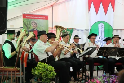 Foto des Albums: Die Fränkische Schweiz sang, musizierte und tanzte am 09. Juni 2018 in Wolfsberg