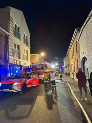 Foto des Albums: 2026-04-12 Wohnungsbrand Maaseiker Straße (12.​04.​2026)