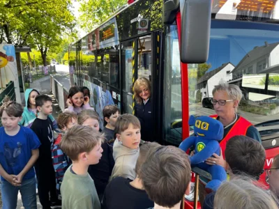 Foto des Albums: Bilder von der Busschule