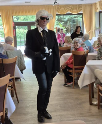 Foto des Albums: Frühlingsfrühstück mit einer 