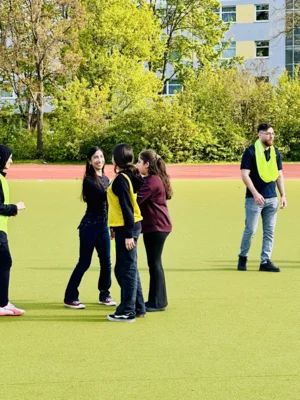 Foto des Albums: Fußball in der Highdecksiedlung (30.​04.​2026)