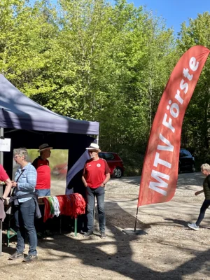 Beim Jagdhaus  (Bild vergr&ouml;&szlig;ern)