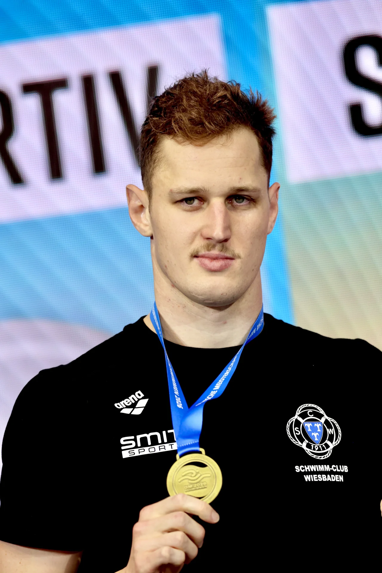Bild: Timo Sorgius (SC Wiesbaden) bei der Siegerehrung