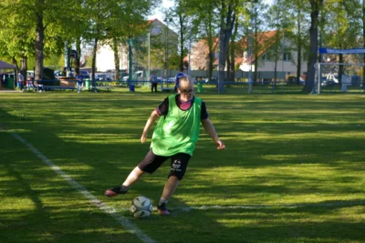 Foto des Albums: 🏆 Eierköppe triumphieren – Fußball statt Tanz in den Mai!